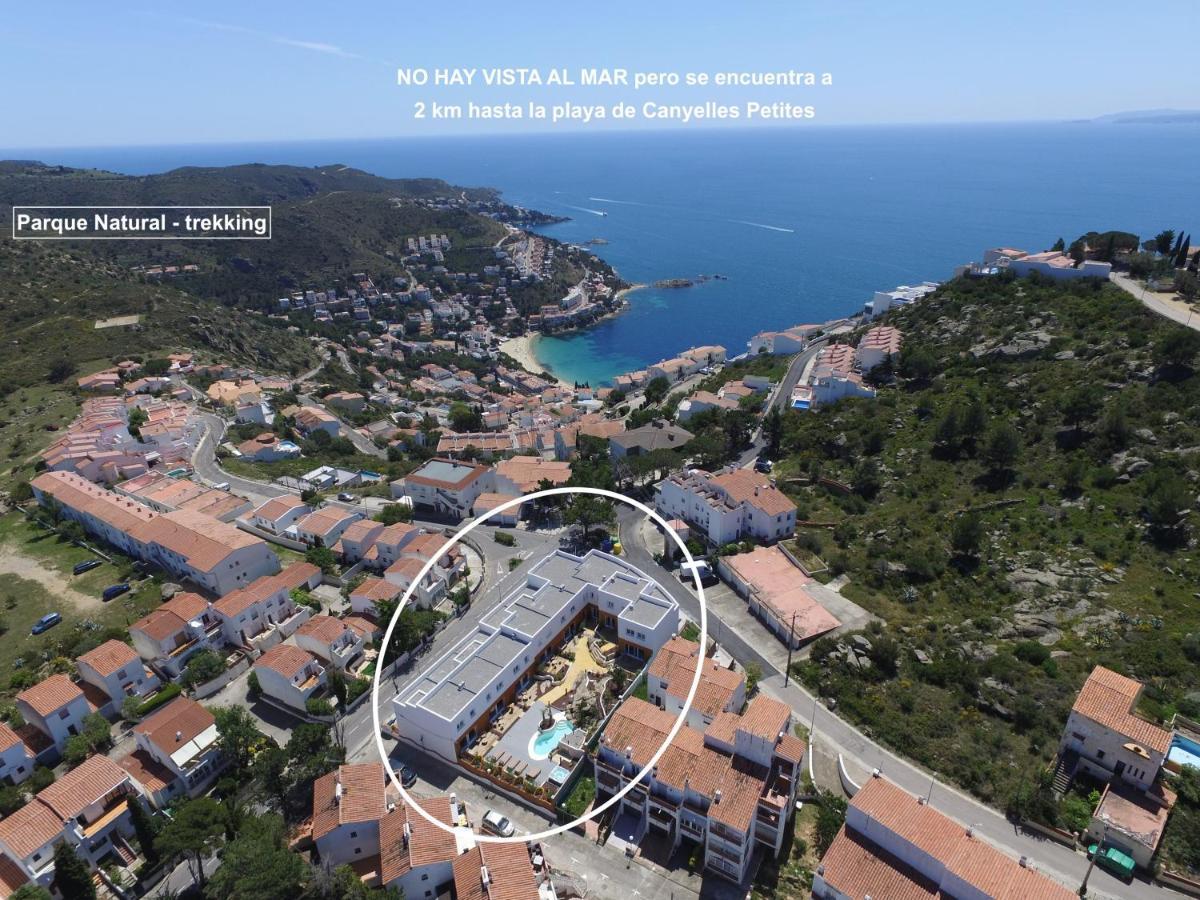 Vista Roses Mar - Villas Batik Екстер'єр фото