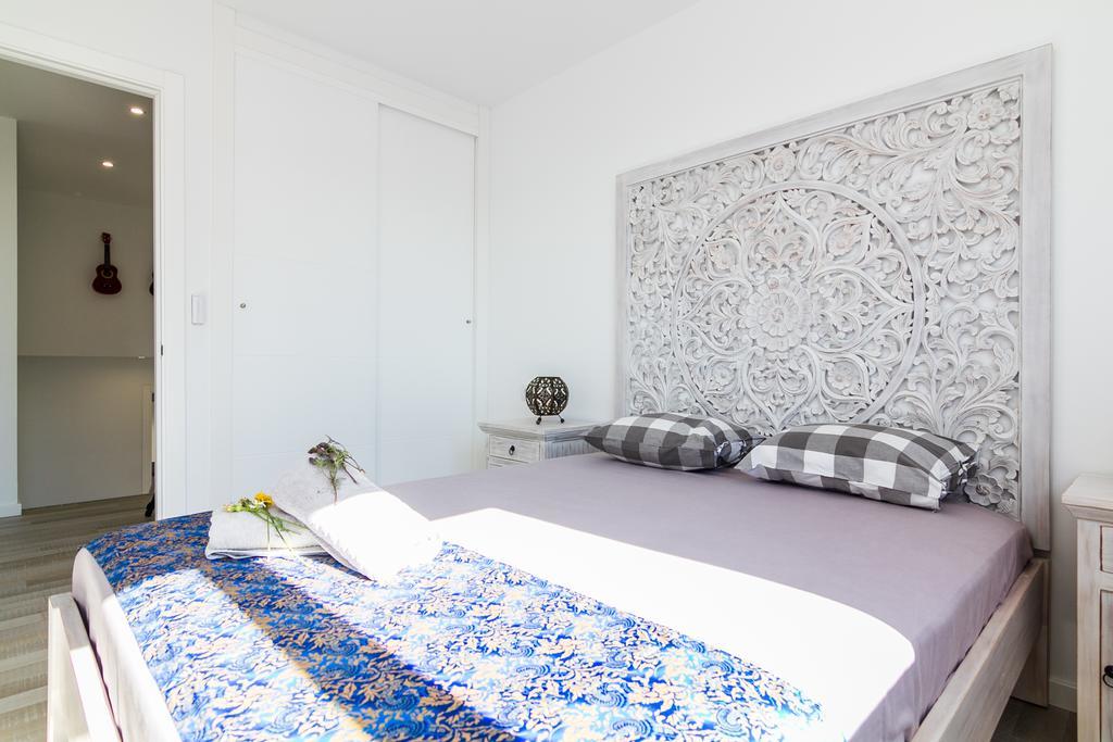 Vista Roses Mar - Villas Batik Екстер'єр фото