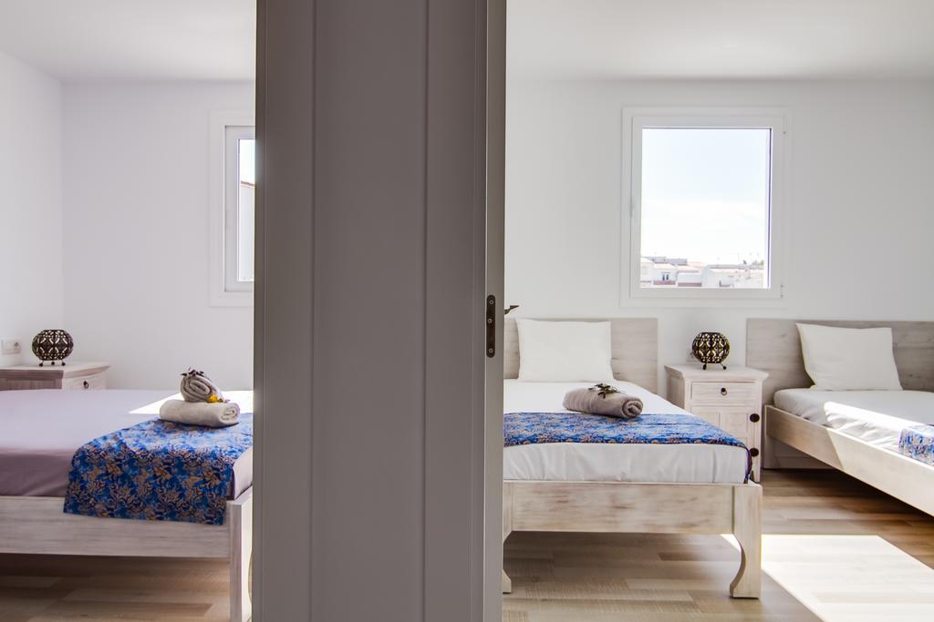 Vista Roses Mar - Villas Batik Екстер'єр фото