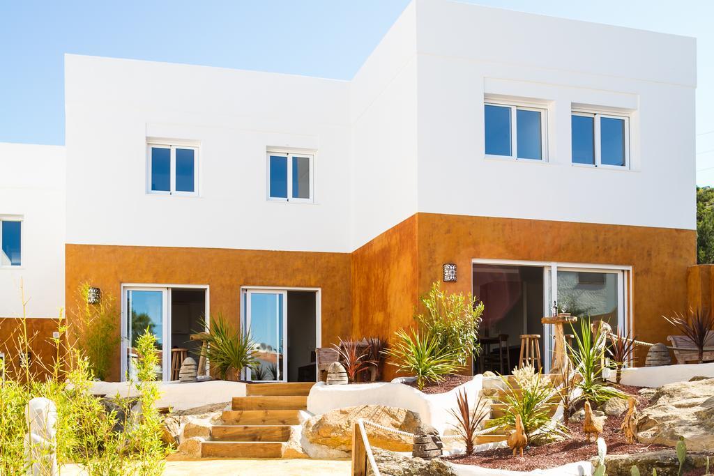 Vista Roses Mar - Villas Batik Екстер'єр фото
